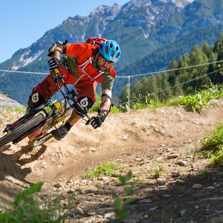 Gasthof Sportalm Neustift im Stubaital Buitenkant foto