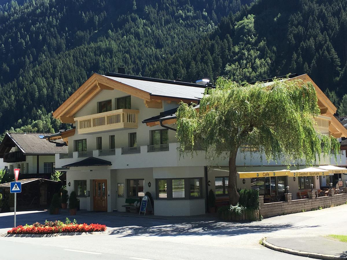 Gasthof Sportalm Neustift im Stubaital Buitenkant foto