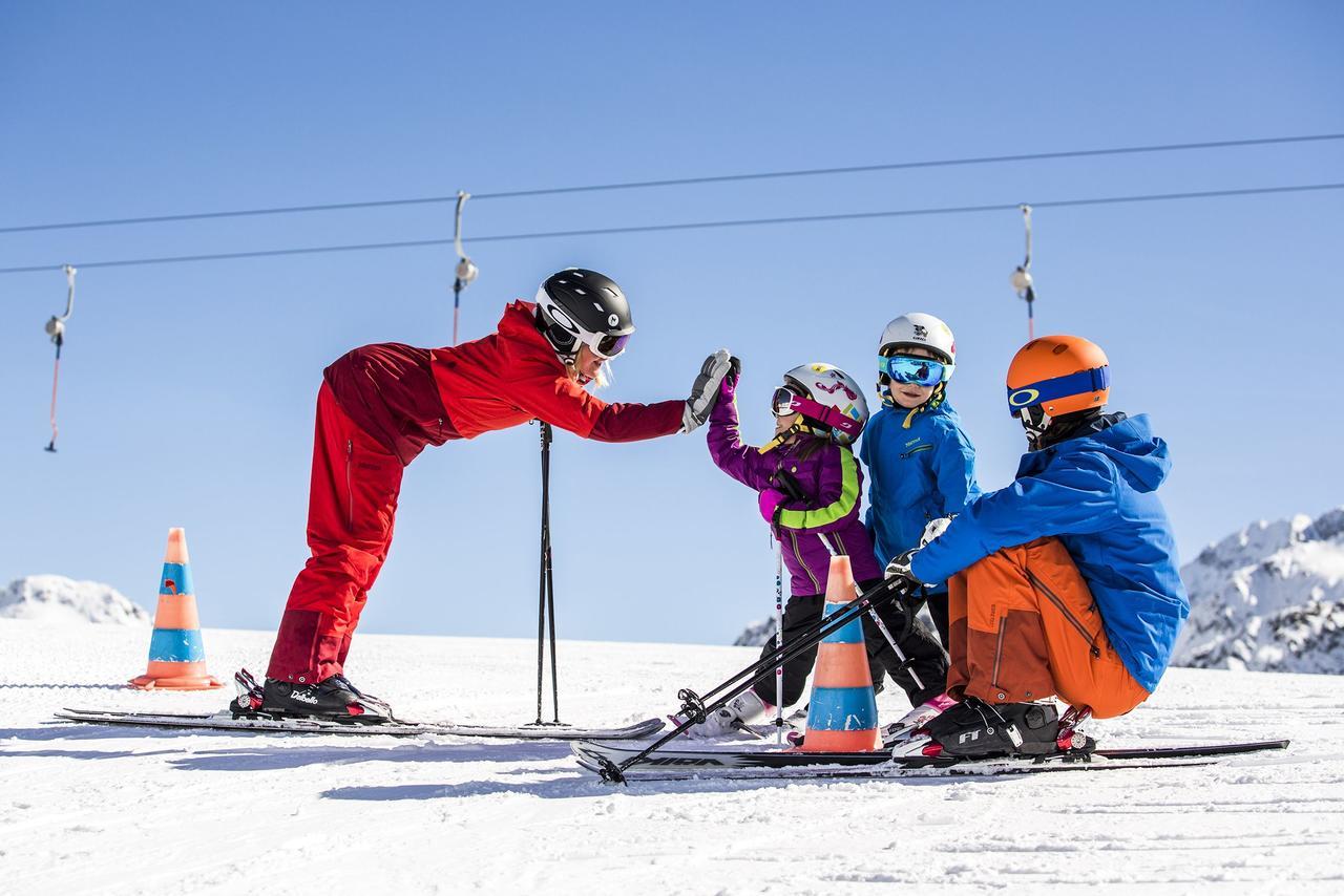 Gasthof Sportalm Neustift im Stubaital Buitenkant foto