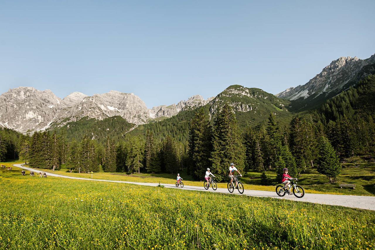 Gasthof Sportalm Neustift im Stubaital Buitenkant foto